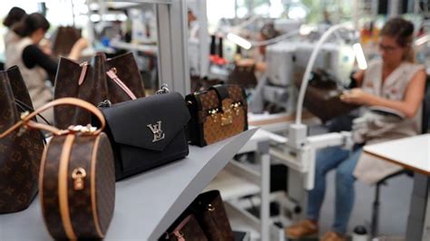 Bekerja di Louis Vuitton: Ulasan Karyawan .